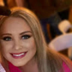 Meet your Posher, Brittney